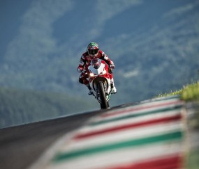 开云体育下载-威尔士对阵巴黎，伊萨克如何成为攻防转换的隐形引擎