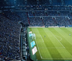 开云体育在线-孤勇者的独舞，当哥斯达黎加风暴席卷德意志，巴雷拉在英超王座前写下唯一答案