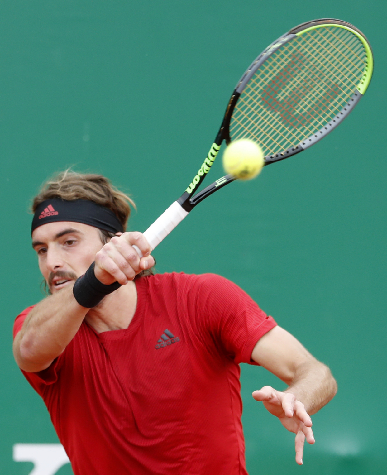 戴维斯杯轻取蒙特卡洛大师赛，西西帕斯点燃赛场