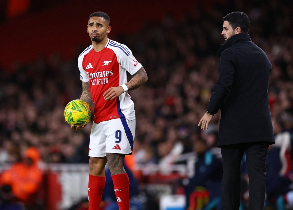 阿森纳中场表现出色,英格兰国脚闪耀赛场,引人注目 阿森纳中场表现出色,英格兰国脚闪耀赛场,引人注目