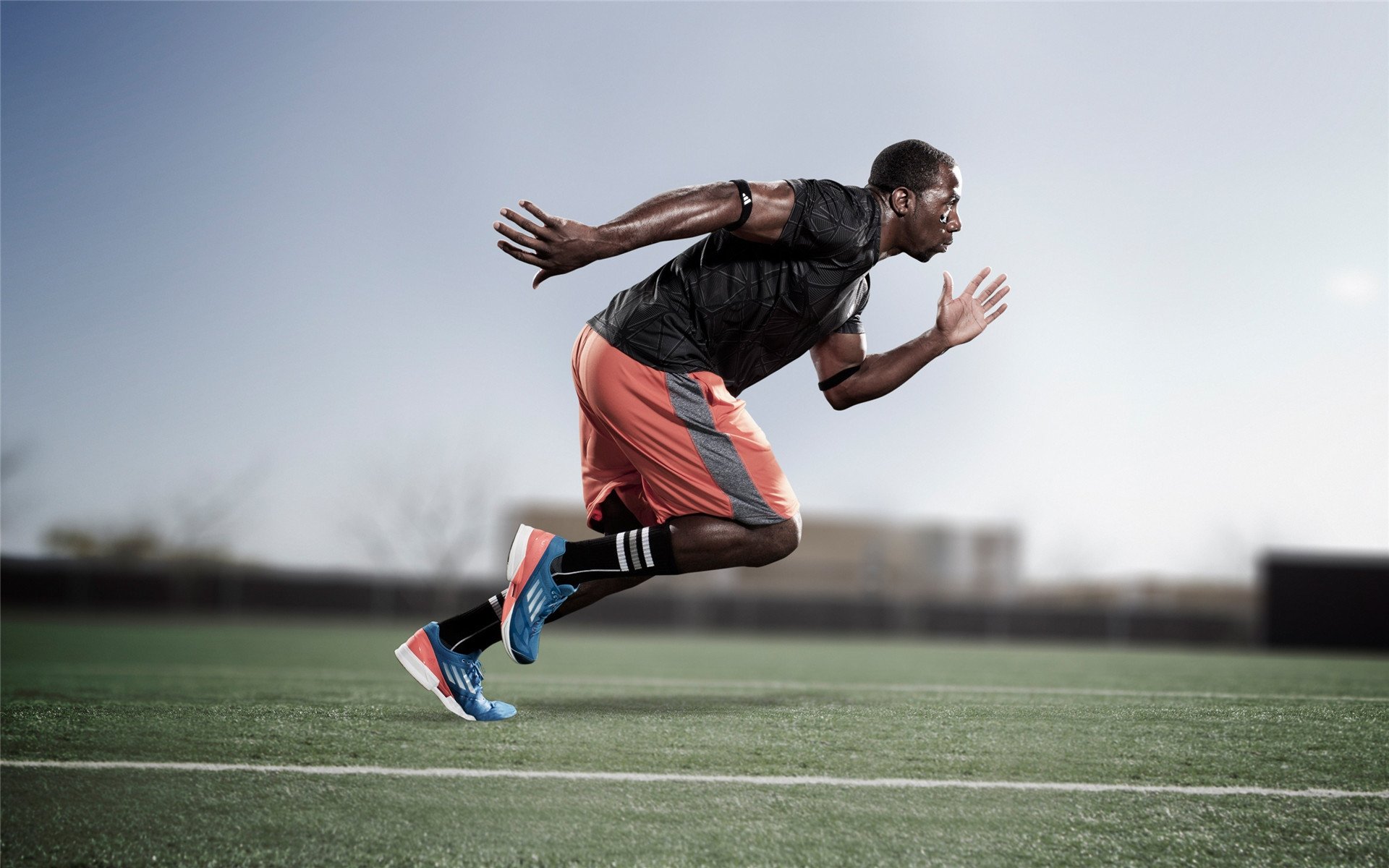 东决关键战之夜，伦纳德状态火热，率队挺进总决赛